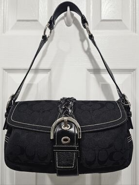 🖤 VINTAGE Y2K Coach Soho Black Signature C Buckle Flap Shoulder Bag 6314 2005